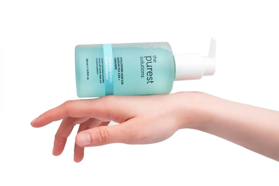 The Purest Hydrating Gentle Facial Cleanser - 200ml | غسول للبشرة الجافة من ذا بيورست