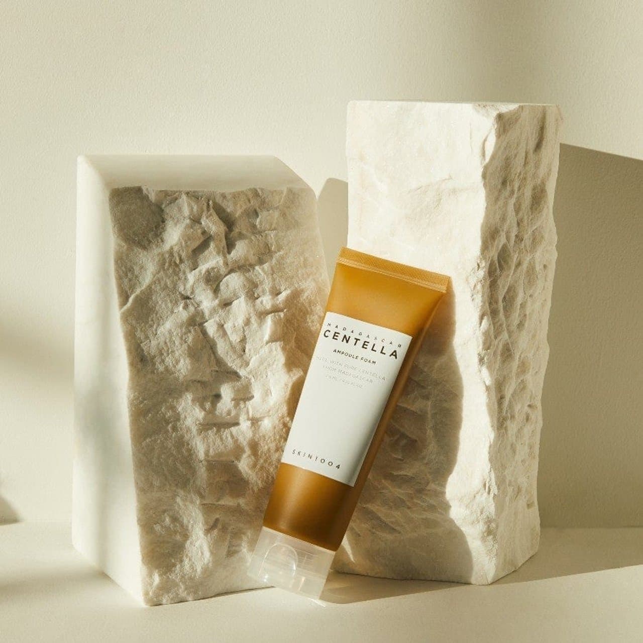 SKIN1004 Madagascar Centella Ampoule Foam |منظف رغوي بخلاصة السينتيلا