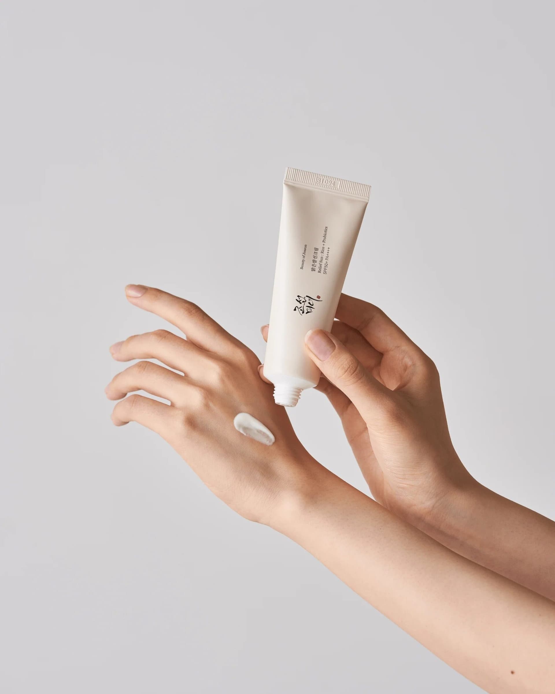 Beauty of Joseon Relief Sun: Rice + Probiotics (SPF50+ PA++++) - 50ml |
بيوتي اوف جيسون واقي شمس بالأرز والبروبيوتيك - ريليف صن - 50 مل
