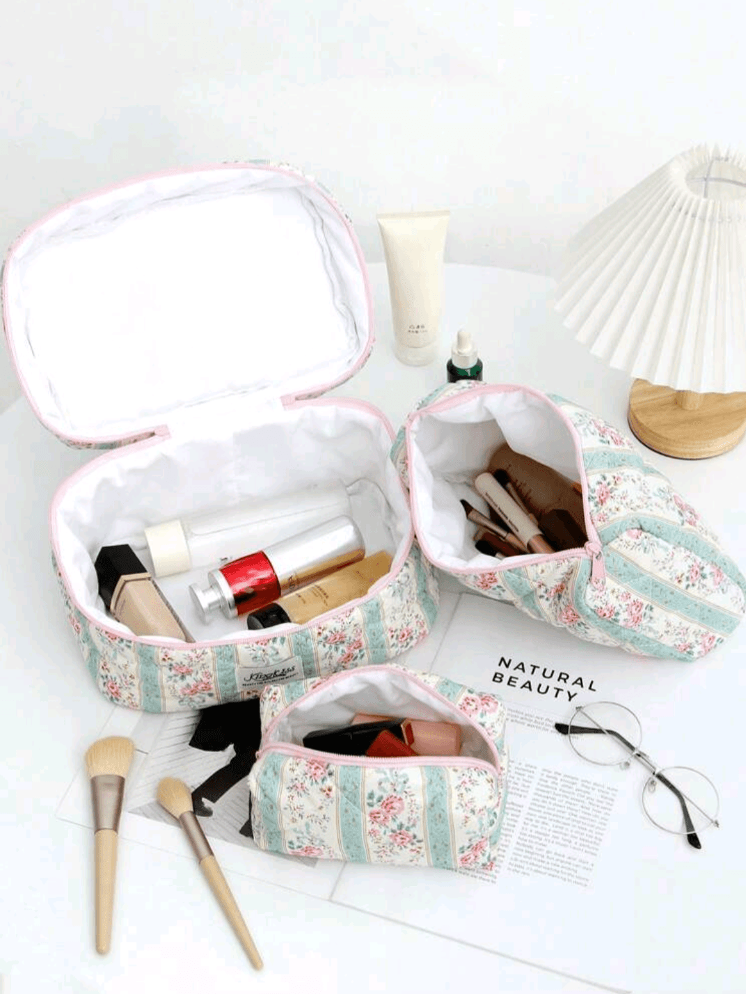 Makeup Bag green | حقائب مكياج ثلاثية