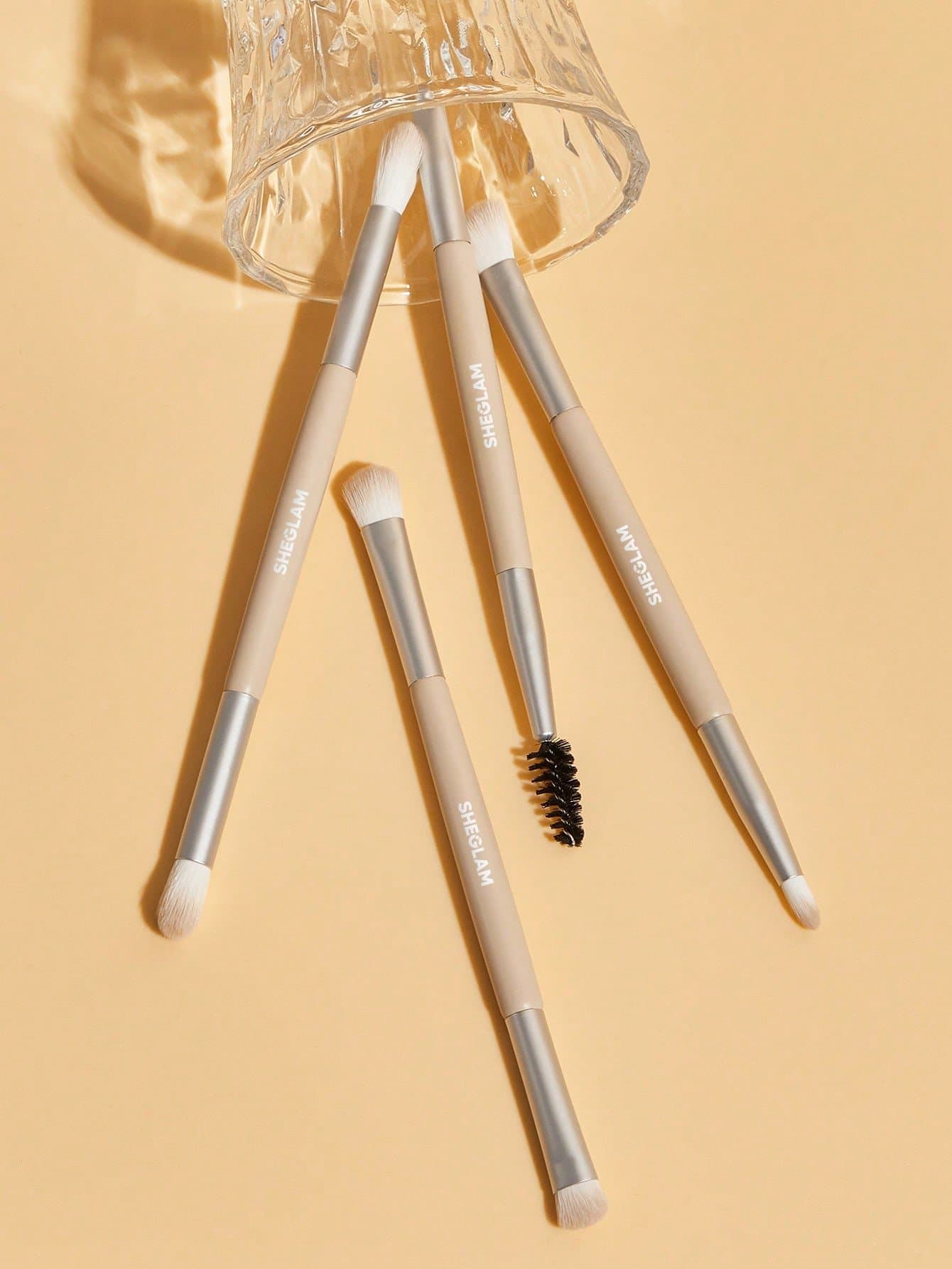 sheglam eye essential brush | فرش عيون من شيكلام