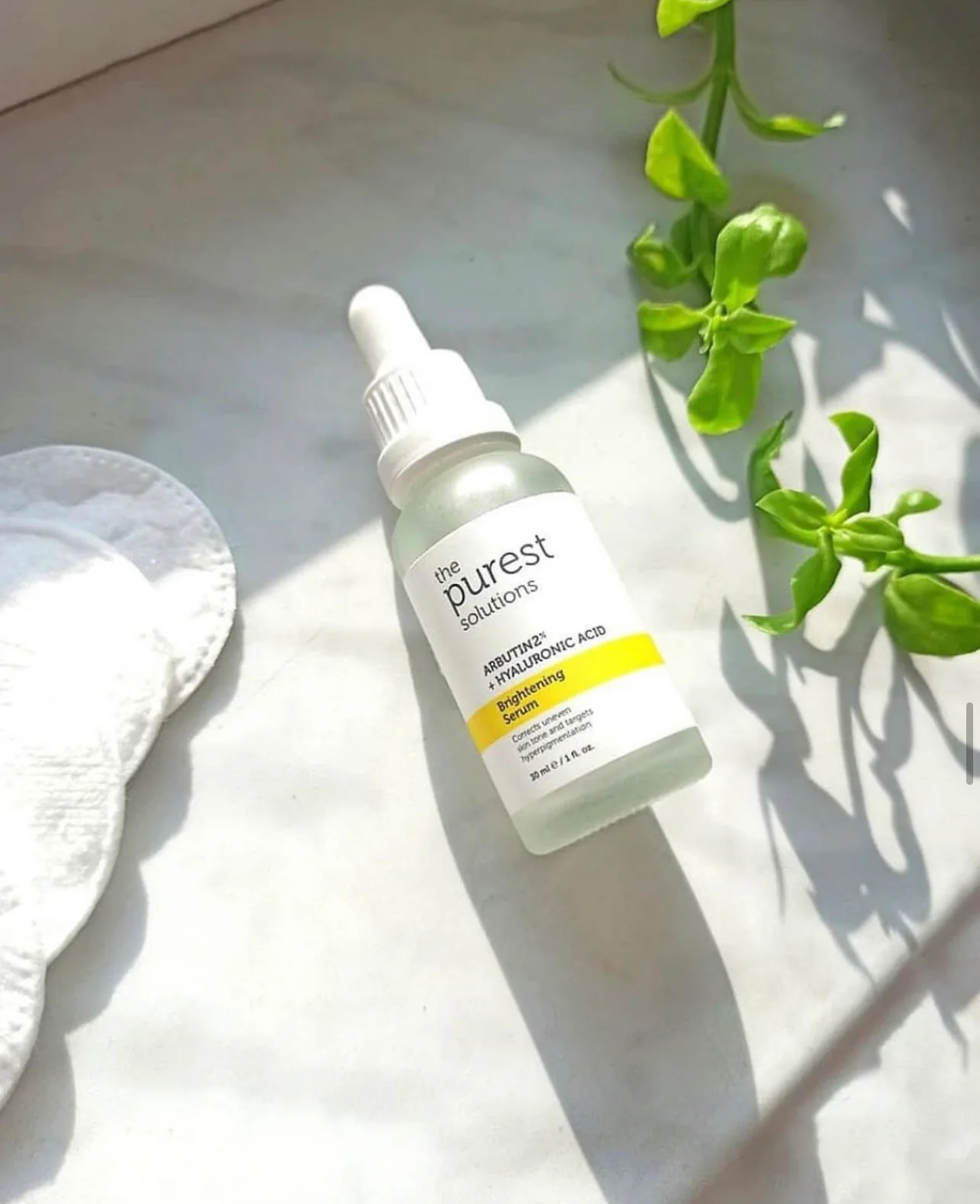The Purest Solutions Arbutin 2% + Hyaluronic Acid Brightening Serum - 30ml | سيرم الفا اربيوتين من ذا بيورست سلوشن
