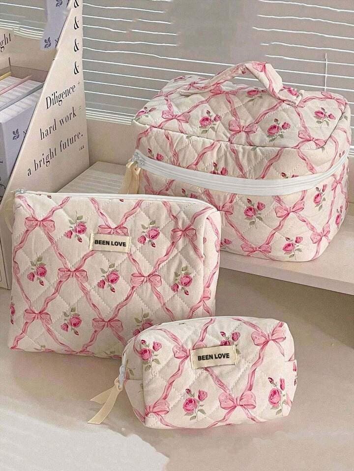 Makeup bag pink | حقائب مكياج ثلاثية